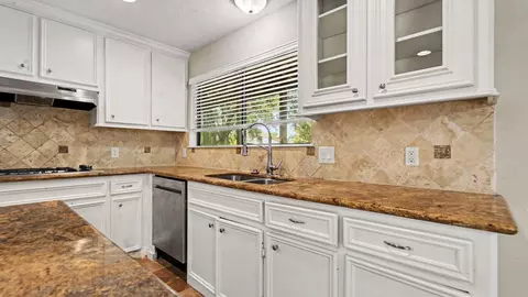 Kitchen - 8223 Magnolia Glen Dr, Humble, TX 77346 photo 1 of 3