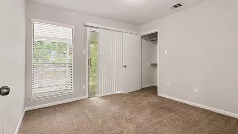 Bedroom - 8223 Magnolia Glen Dr, Humble, TX 77346 photo 1 of 4