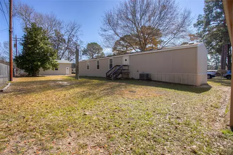Exterior - 179 Mercury Dr, Trinity, TX 75862 photo 6 of 7