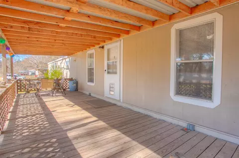 Exterior - 179 Mercury Dr, Trinity, TX 75862 photo 2 of 7