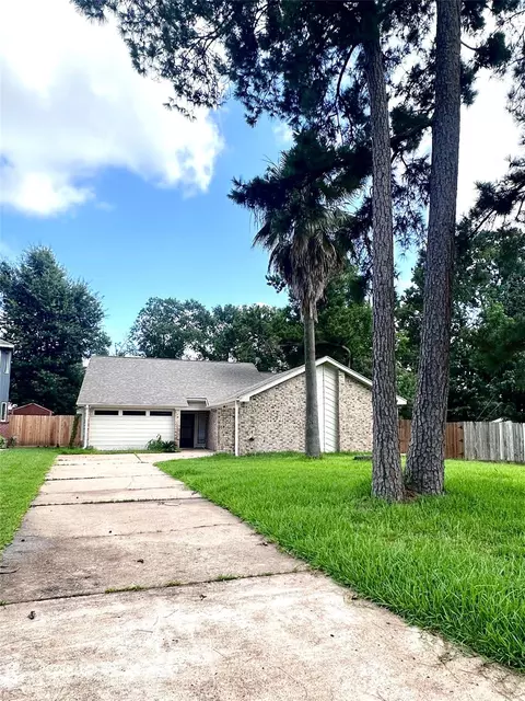 Exterior - 25106 Collingtree Dr, Spring, TX 77389 photo 2 of 4