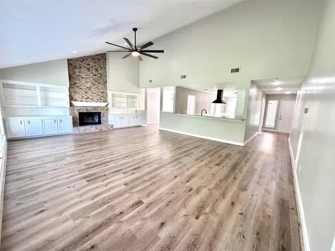 Living - 25106 Collingtree Dr, Spring, TX 77389 photo 1 of 4