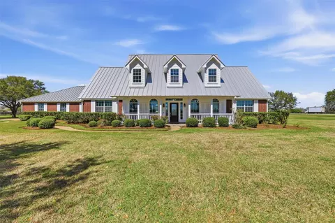 3232 Blue Grass Dr, Richmond, TX 77406