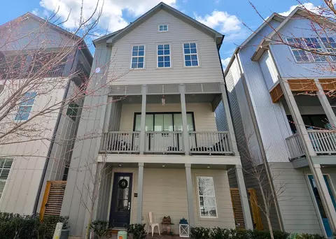 2419 W Kolbe Ln, Houston, TX 77080