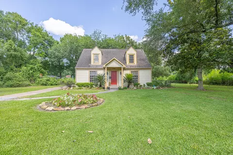 8548 Findlay St, Houston, TX 77017
