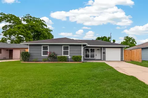 12114 Palmcrest St, Houston, TX 77034