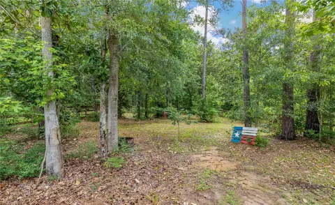 Exterior - 426 Kickapoo Dr, Anahuac, TX 77514 photo 5 of 5