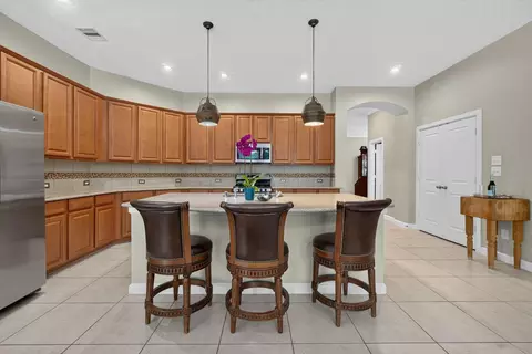 Kitchen - 31578 Ember Trail Ln, Spring, TX 77386 photo 3 of 4