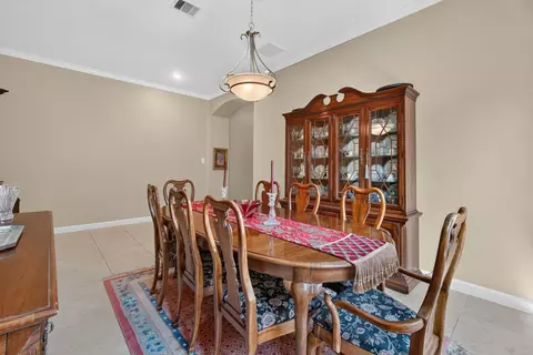Dining - 31578 Ember Trail Ln, Spring, TX 77386 photo 2 of 3