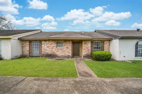 7265 Chasewood Dr, Missouri City, TX 77489