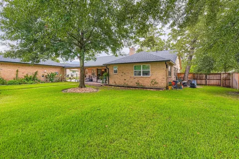 610 Andover St, Spring, TX 77373 photo 3