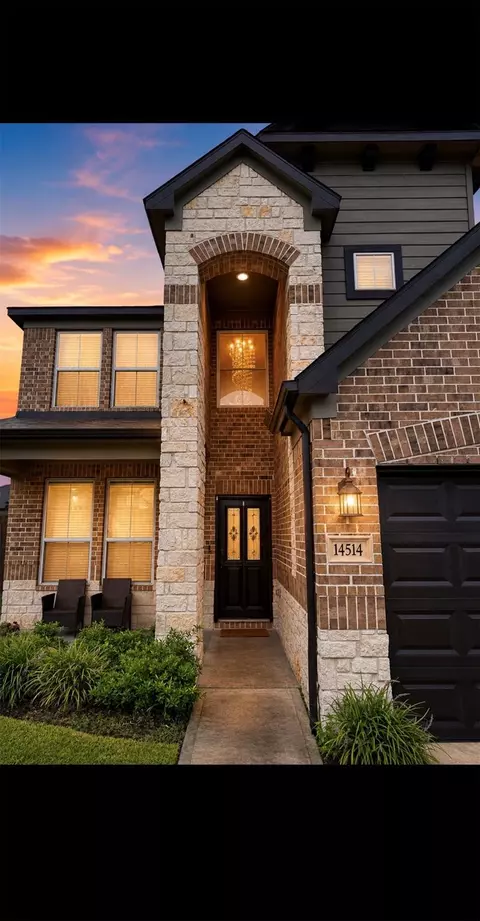 14514 Tundra Swan Dr, Houston, TX 77049