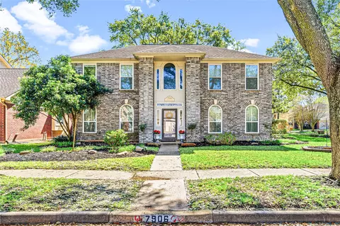 7906 Duncansby Vale Rd, Houston, TX 77095