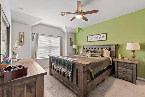 Bedroom - 979 Crossing Dr, Bryan, TX 77803 photo 1 of 4