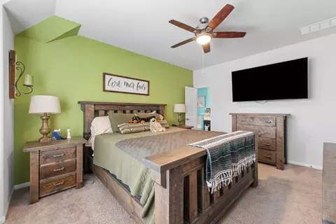 Bedroom - 979 Crossing Dr, Bryan, TX 77803 photo 2 of 4