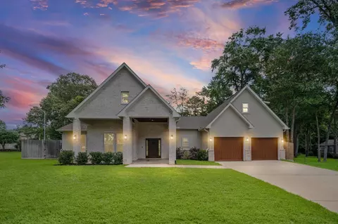 7 Pilot Pt, Conroe, TX 77304