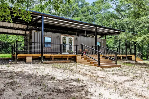 49 Sandy Creek Farm Rd, New Waverly, TX 77358