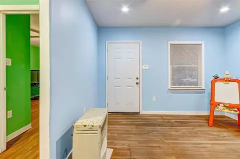 Other - 913 Maple Ave, Pasadena, TX 77506 photo 1 of 1