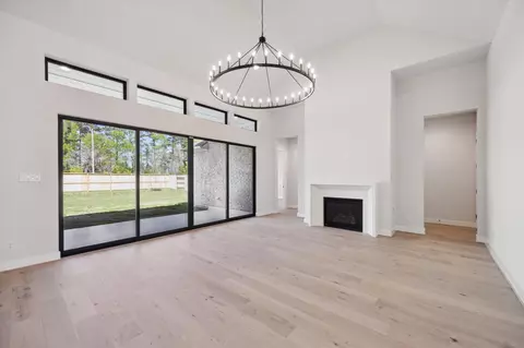 Living - 431 Venado View Ct, Conroe, TX 77304 photo 1 of 2