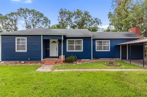 605 Walnut St, Sweeny, TX 77480 photo 1