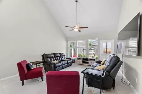 Living - 2739 Meadow View Ln, Conroe, TX 77385 photo 1 of 1