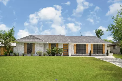 12306 Barbizon Dr, Houston, TX 77089