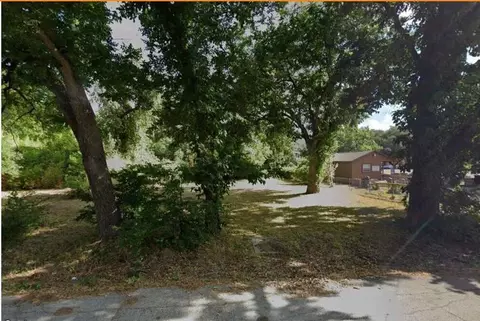 304 E 17th Street St, Bryan, TX 77083 photo 2