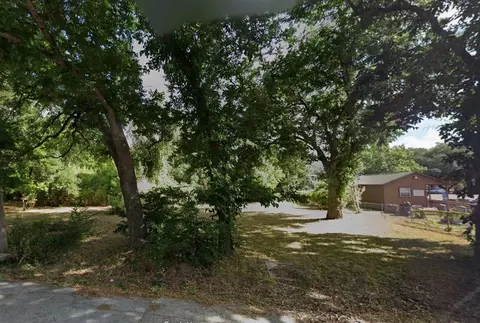 304 E 17th Street St, Bryan, TX 77083 photo 5