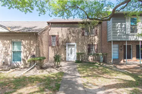 7918 Grow Ln, Houston, TX 77040