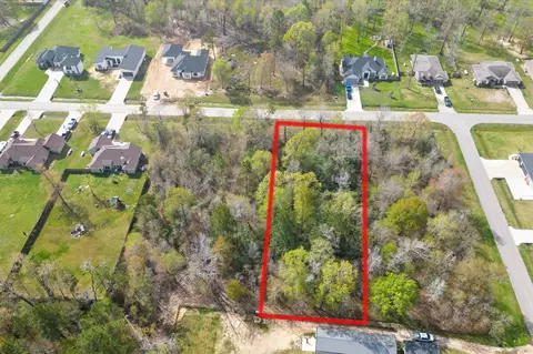 593 Road 6609, Dayton, TX 77535