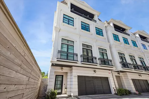 1331 Peden St, Houston, TX 77006
