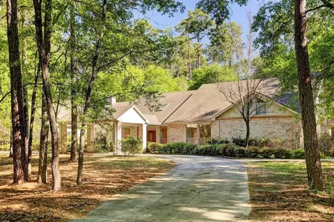 10210 Winding Wood Ln, Tomball, TX 77375