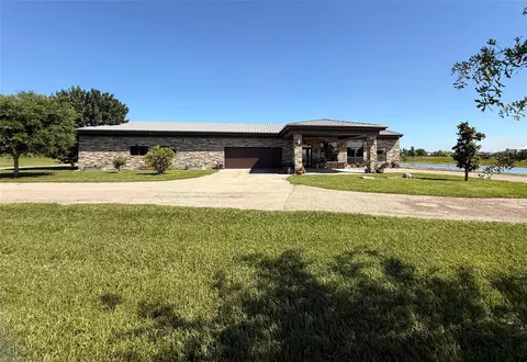10210 Masters Rd, Manvel, TX 77578