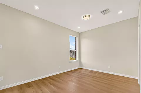 Bedroom - 21310 Timber Pines Dr, Spring, TX 77388 photo 2 of 10