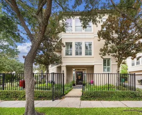 4738 Banning Dr, Houston, TX 77027