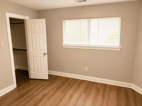 Bedroom - 18327 Champion Forest Dr, Spring, TX 77379 photo 4 of 5