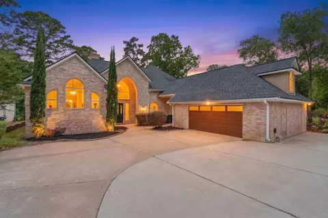 9 Claridge Ct, Conroe, TX 77304