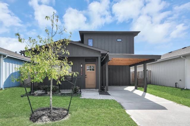 9916 Dipping Woods St, Houston, TX 77076