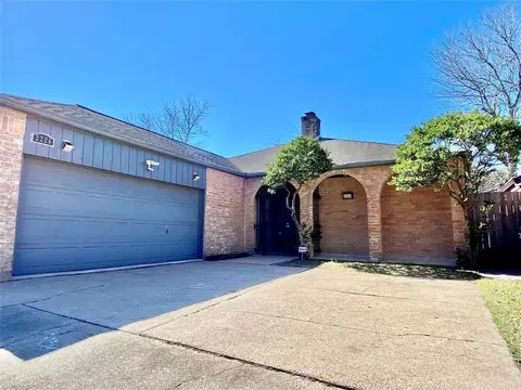 2226 Jamara Ln, Houston, TX 77077