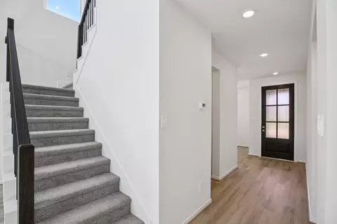 Entry Way - 2843 Clapbread Ln, Rosenberg, TX 77471 photo 1 of 8