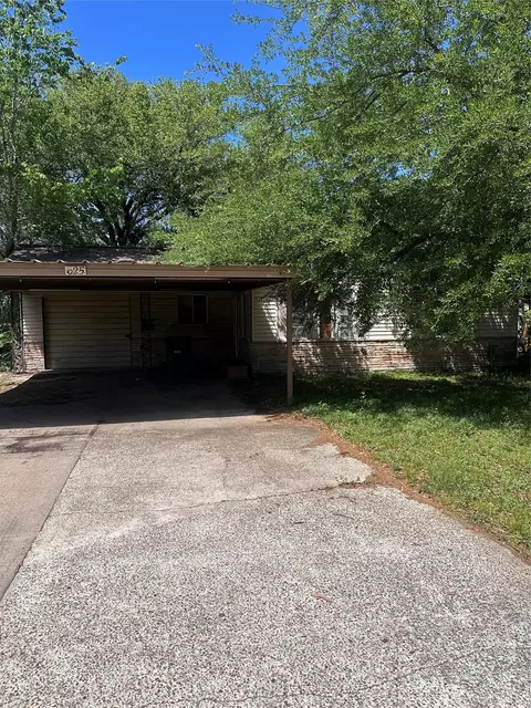 625 Fostoria Ln, Houston, TX 77076