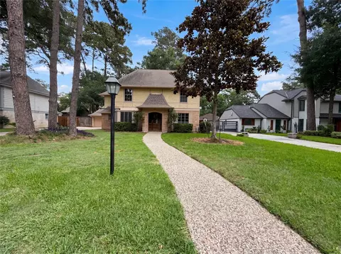 17518 Rustington Dr, Spring, TX 77379