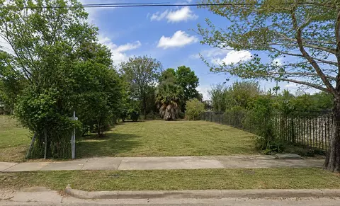 3416 Emancipation Ave, Houston, TX 77004