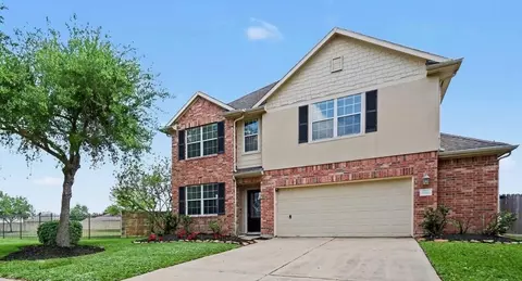 9719 Opal Rock Dr, Rosharon, TX 77583