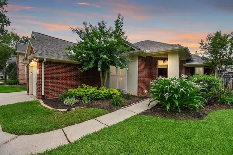 18025 Somerset Knls, Houston, TX 77094