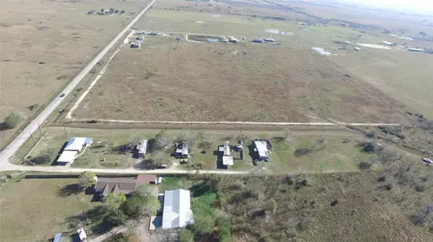 6018 Fm 360 Rd, Needville, TX 77461