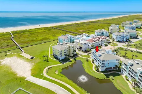 4131 Pointe West Dr #303, Galveston, TX 77554