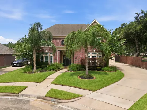 2211 Crimson Cove Ct, League City, TX 77573