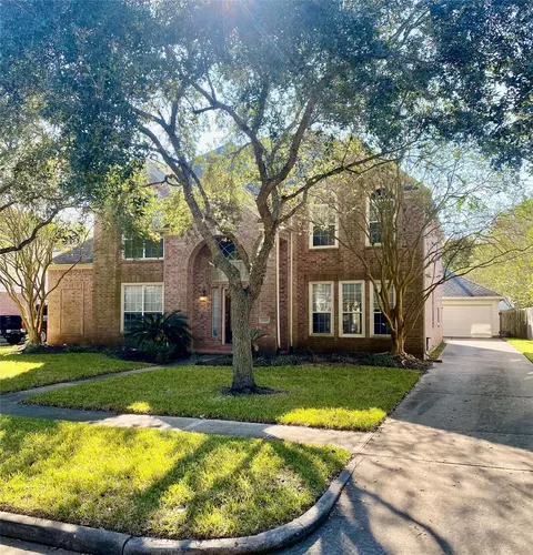 2111 Parkview Ln, Missouri City, TX 77459