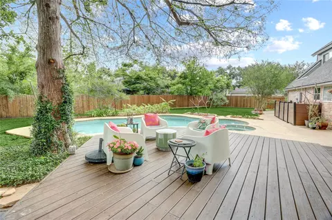 1607 Park Haven Dr, Houston, TX 77077